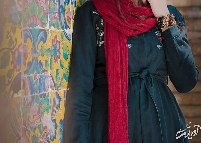 لاغر دیده شدن با مانتو رنگ تیره مانتو رنگ تیره